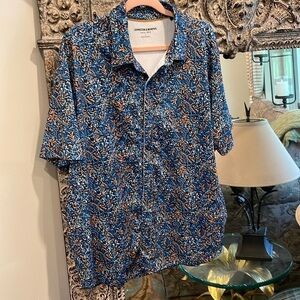 Johnston & Murphy L short sleeve button down casual shirt with print